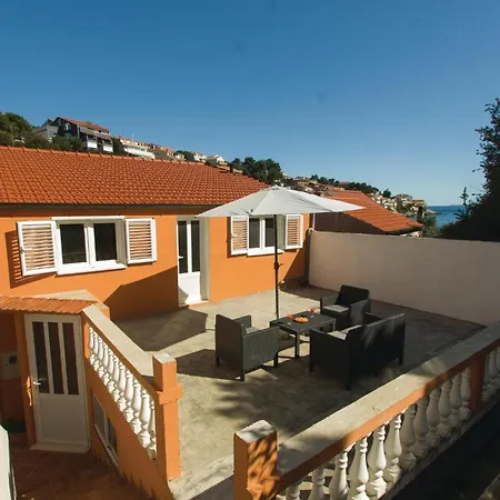 Two-bedroom In * Zavalatica